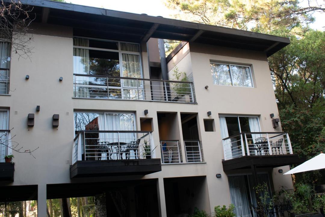 Aparthotel Sonidos Del Bosque Mar de Las Pampas Exterior foto