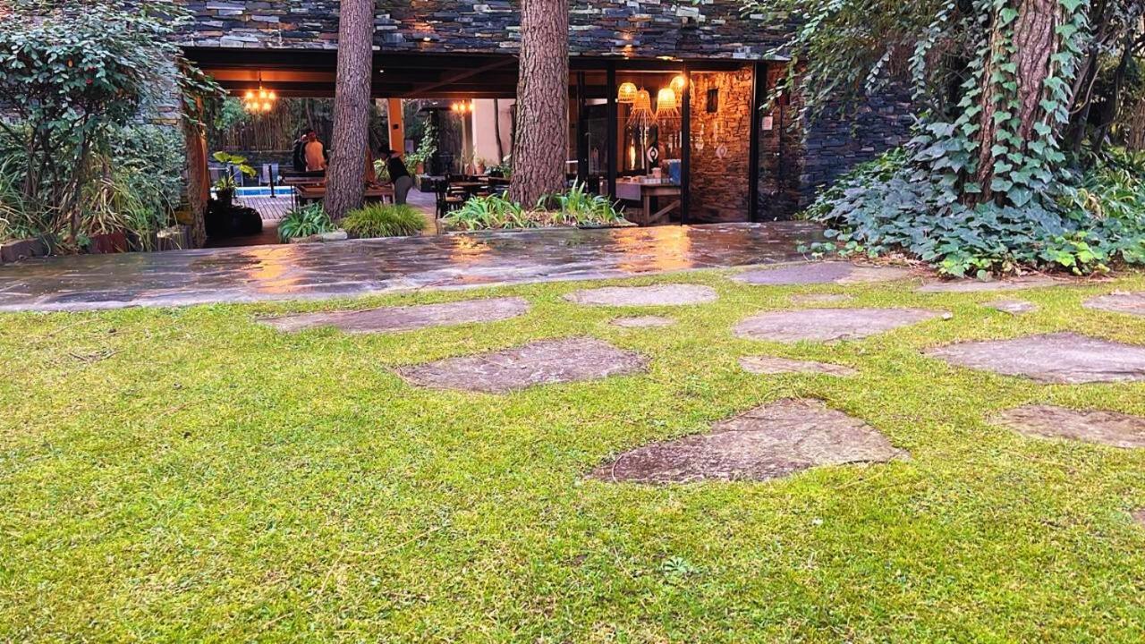 Aparthotel Sonidos Del Bosque Mar de Las Pampas Exterior foto